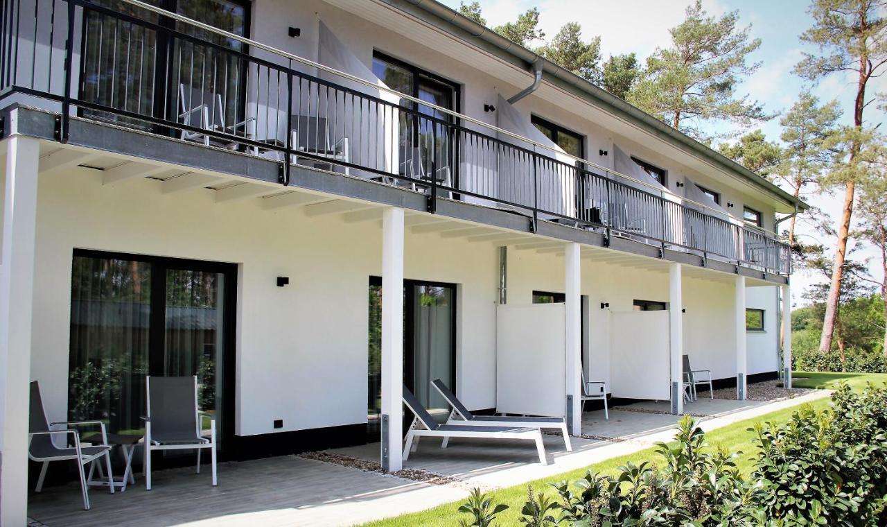 Art & Galerie Hotel Lenz Plauer See Fuenfseen Exterior photo